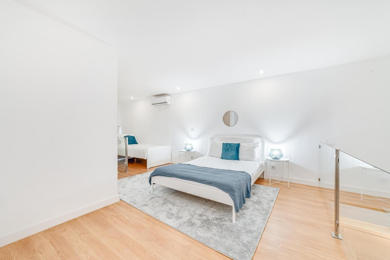 Fornos Deluxe Apartments ลิสบอน ภายนอก รูปภาพ