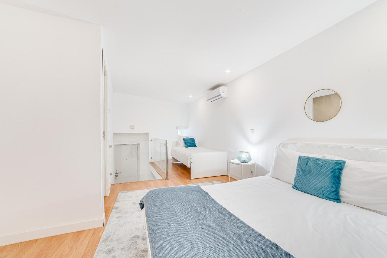 Fornos Deluxe Apartments ลิสบอน ภายนอก รูปภาพ