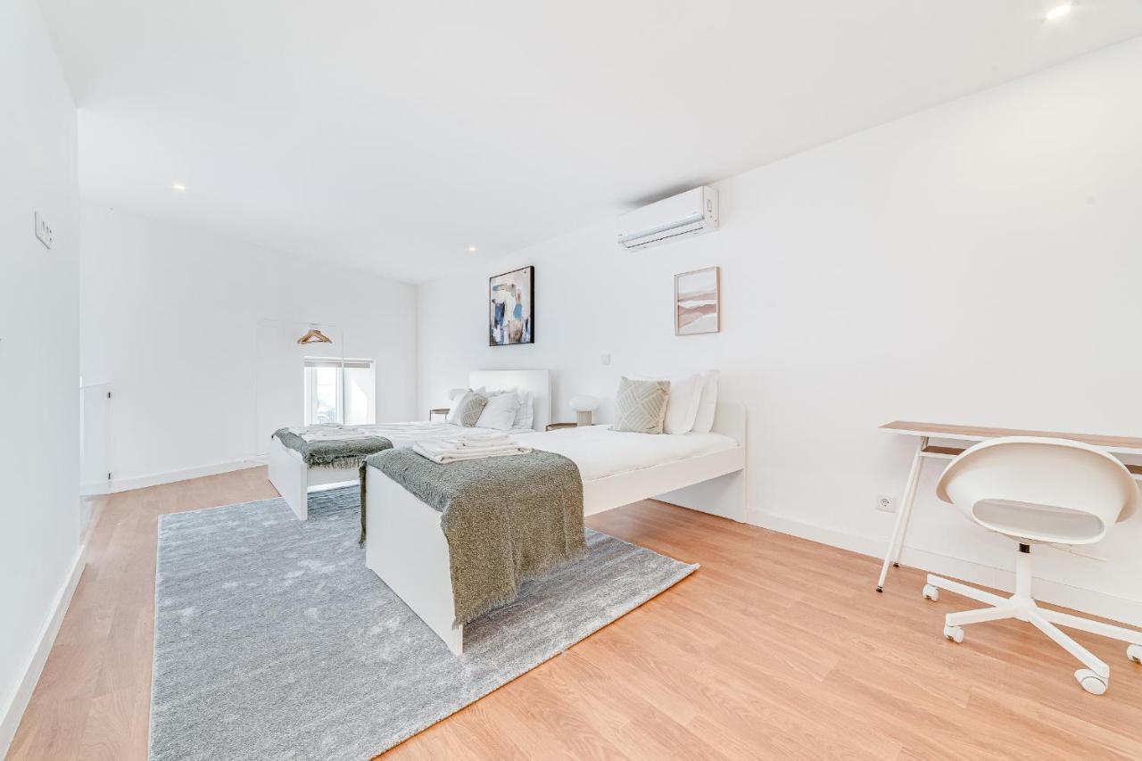Fornos Deluxe Apartments ลิสบอน ภายนอก รูปภาพ
