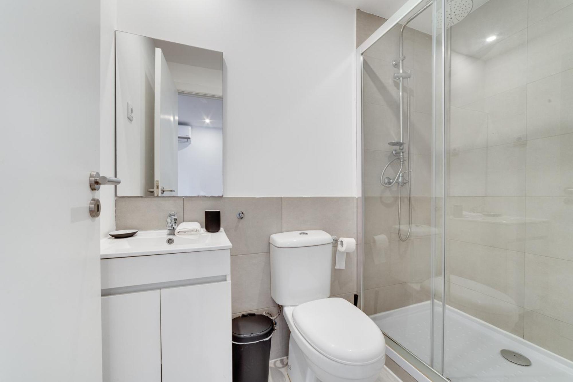 Fornos Deluxe Apartments ลิสบอน ภายนอก รูปภาพ