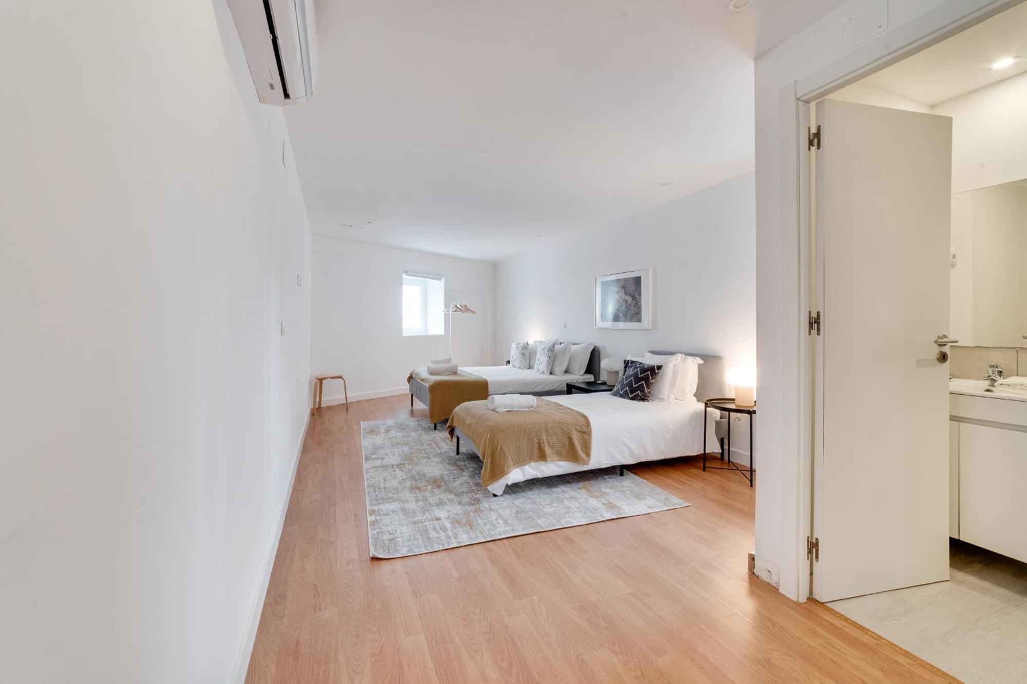 Fornos Deluxe Apartments ลิสบอน ภายนอก รูปภาพ